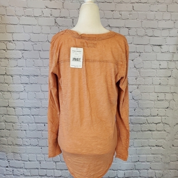 𝅺FREE People Betty Long Sleeve sz. XS NWT - Picture 10 of 10